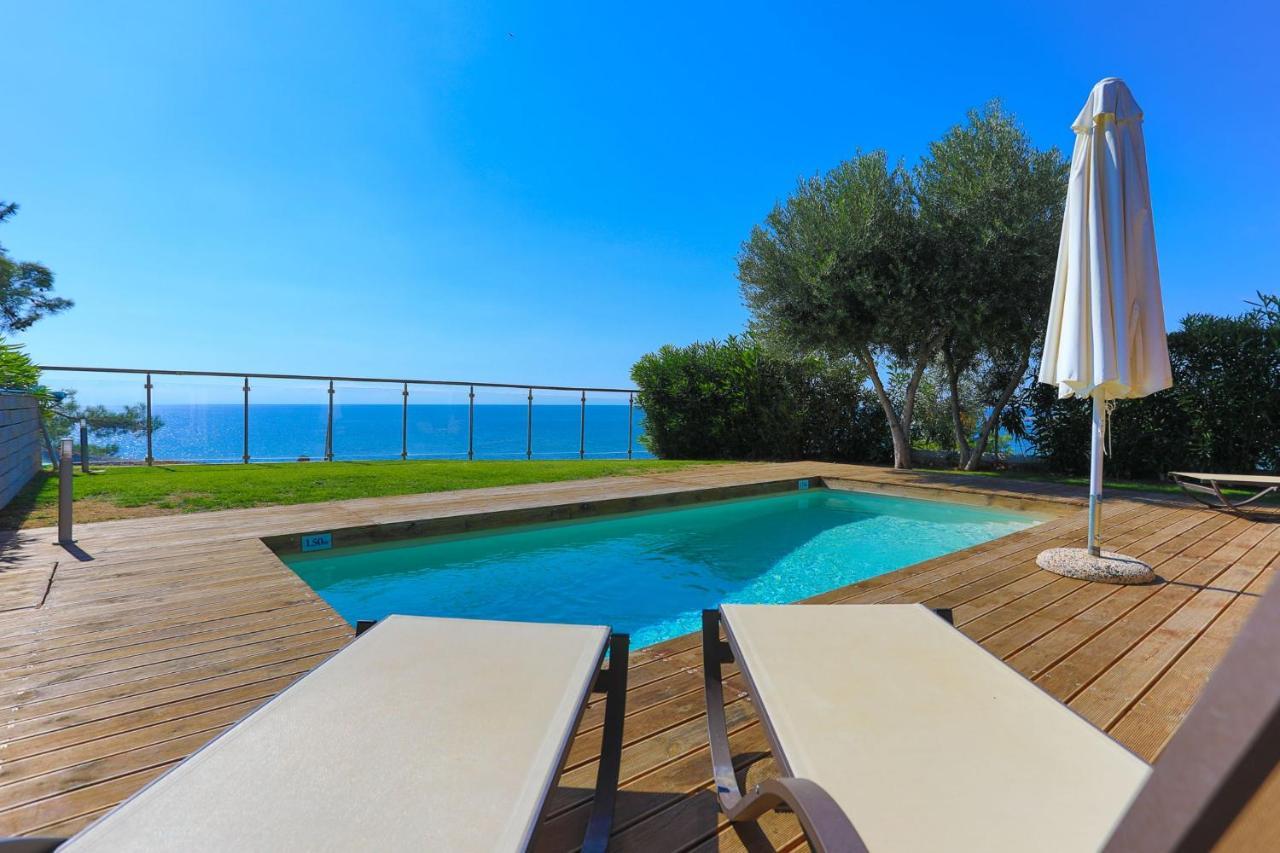 Kalma Villa Ena Неа Мудания Екстериор снимка