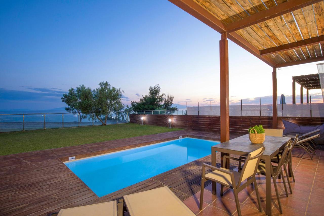 Kalma Villa Ena Неа Мудания Екстериор снимка