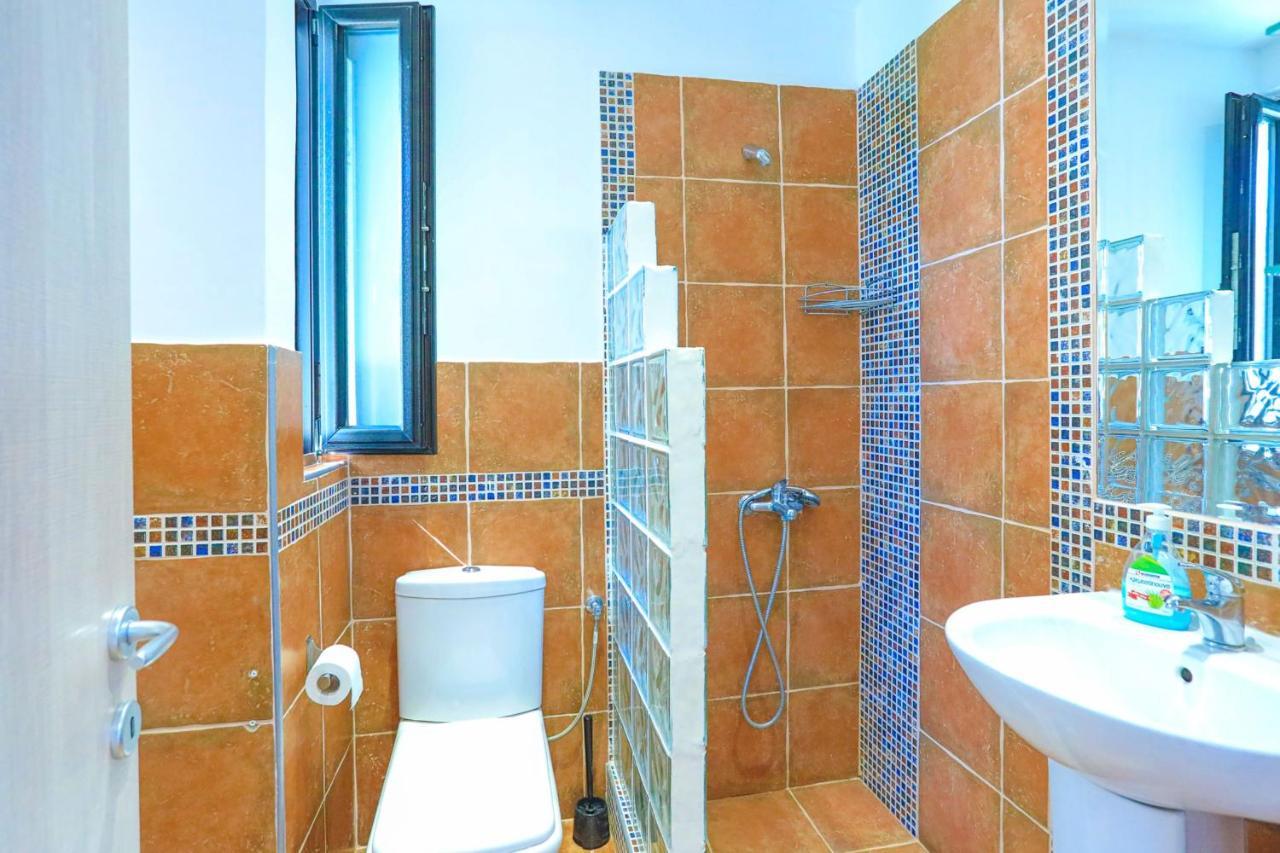Kalma Villa Ena Неа Мудания Екстериор снимка