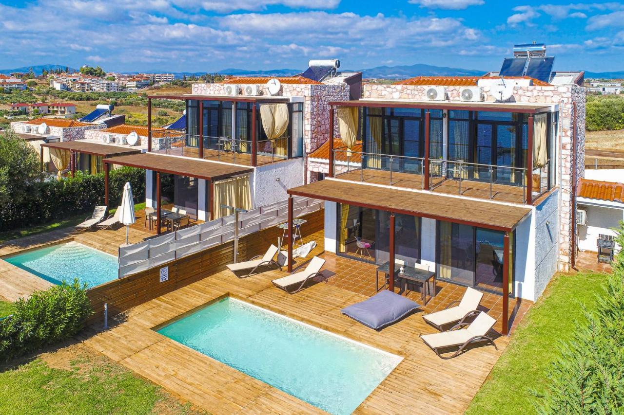 Kalma Villa Ena Неа Мудания Екстериор снимка