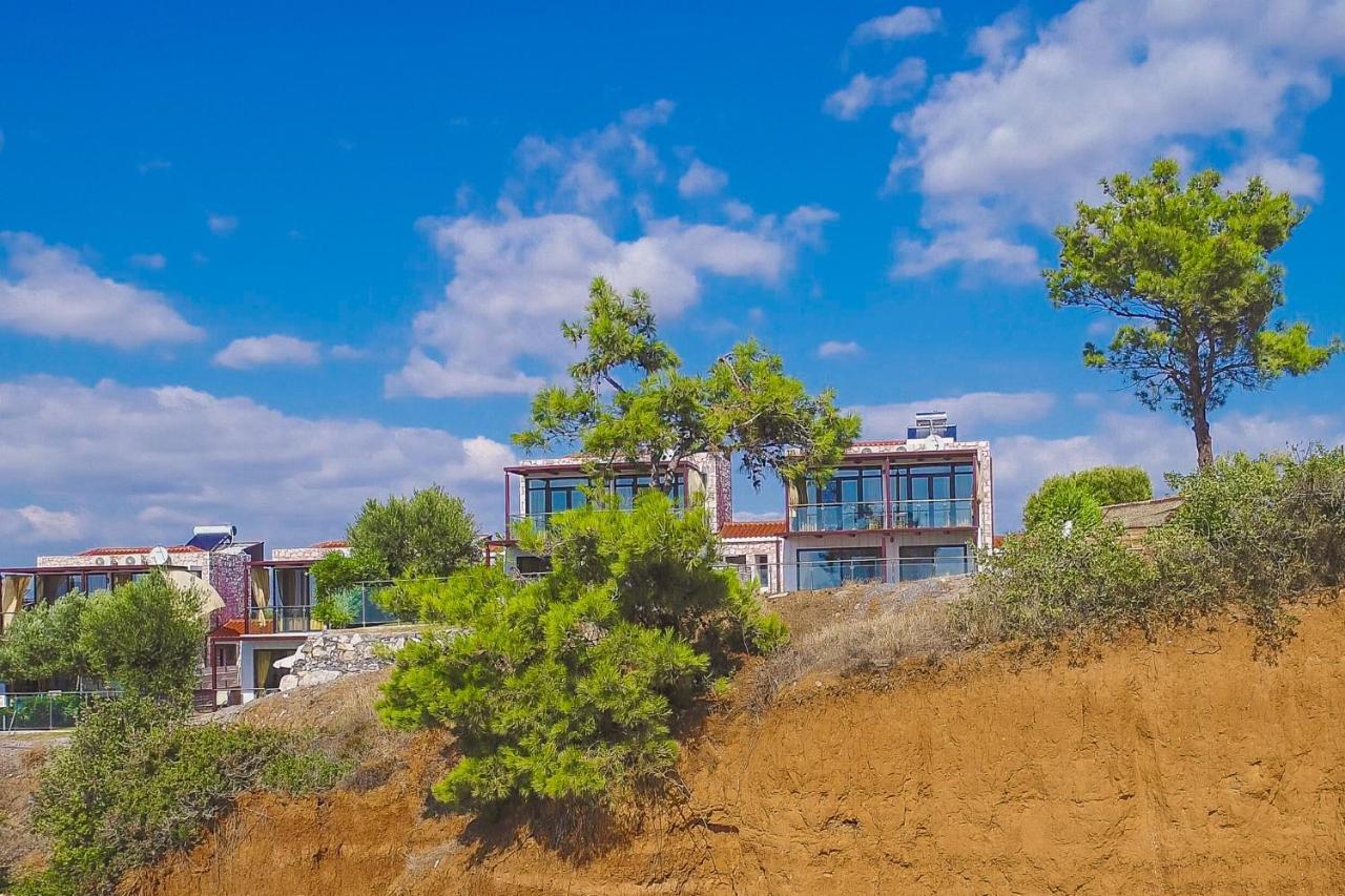 Kalma Villa Ena Неа Мудания Екстериор снимка
